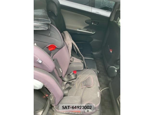 Toyota WISH 2011-07 8039309-19