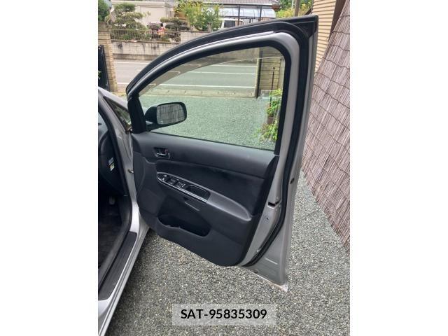 Toyota WISH 2009-02 8039327-9