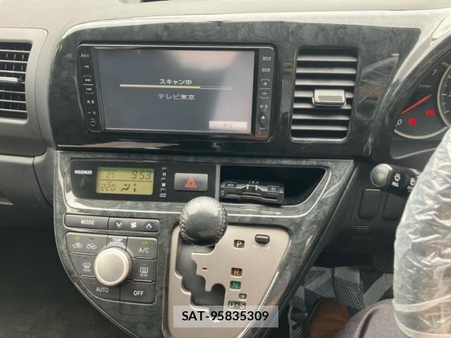 Toyota WISH 2009-02 8039327-15