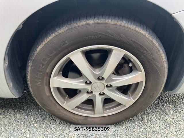 Toyota WISH 2009-02 8039327-5