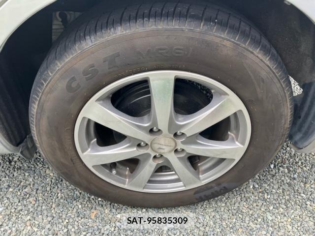 Toyota WISH 2009-02 8039327-7