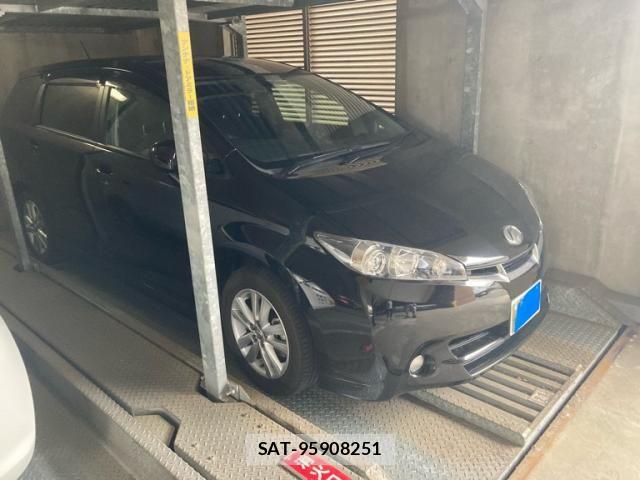 Toyota WISH 2010-03 8076210-1