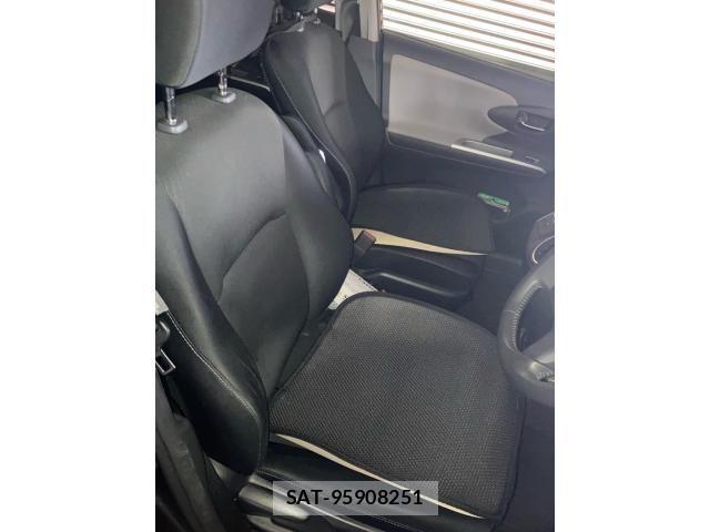 Toyota WISH 2010-03 8076210-5