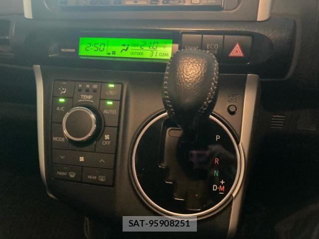 Toyota WISH 2010-03 8076210-7