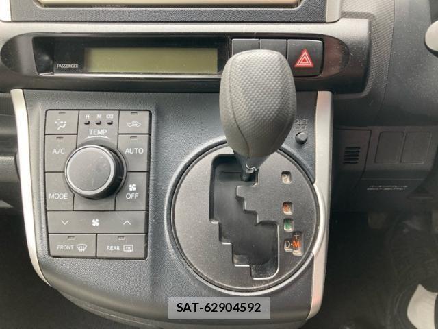 Toyota WISH 2010-03 8076211-15