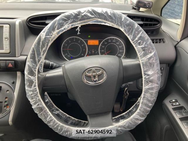 Toyota WISH 2010-03 8076211-18