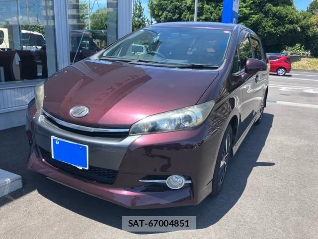 Toyota WISH 2013-10 8102853-1