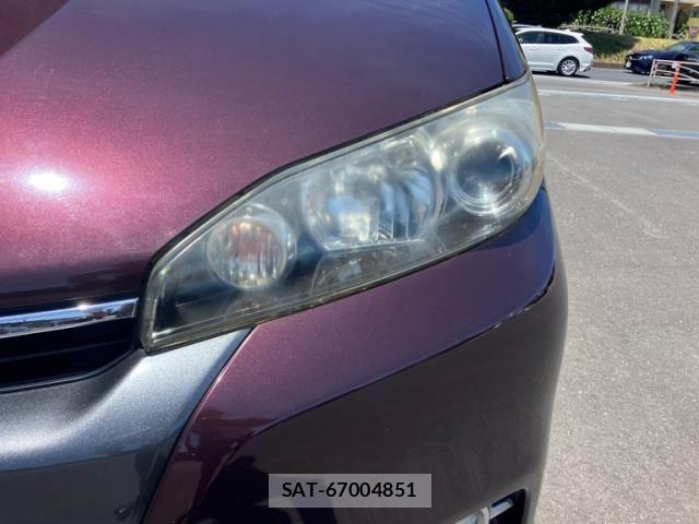 Toyota WISH 2013-10 8102853-3