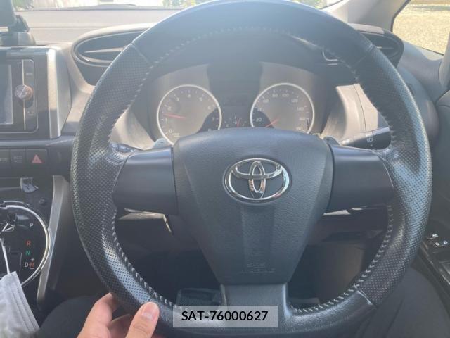 Toyota WISH 2013-08 8133115-14