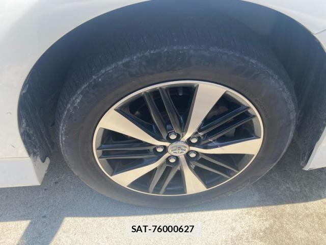 Toyota WISH 2013-08 8133115-7