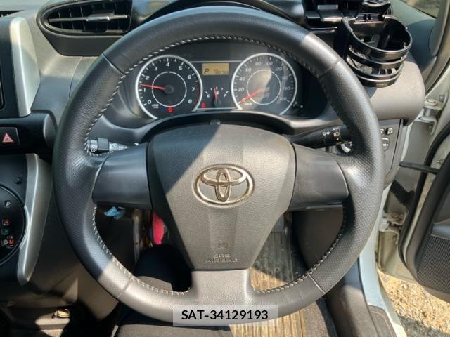 Toyota WISH 2011-01 8159574-21