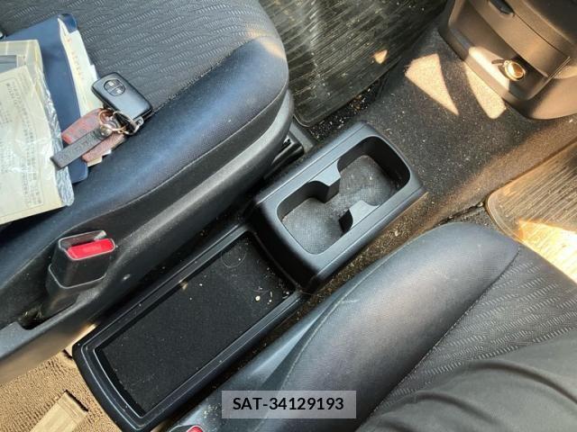 Toyota WISH 2011-01 8159574-23