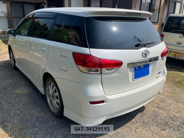 Toyota WISH 2011-01 8159574-4