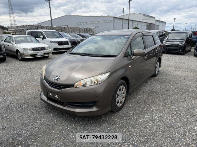 Toyota WISH 2009-06 8159571-0