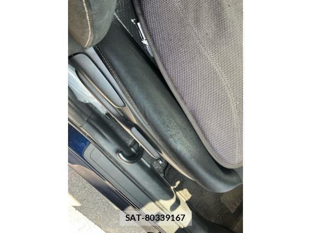 Toyota WISH 2010-03 8159573-25