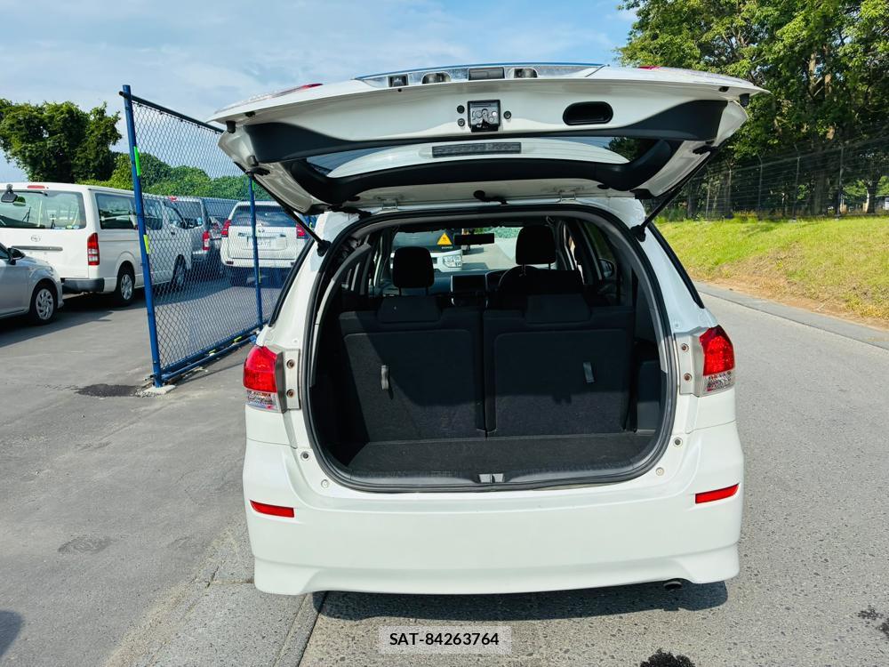 Toyota WISH 2010-03 8169418-25