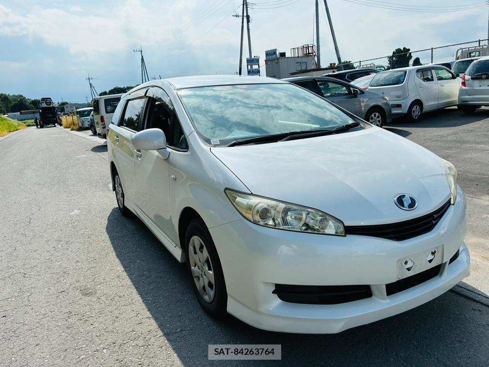 Toyota WISH 2010-03 8169418-6