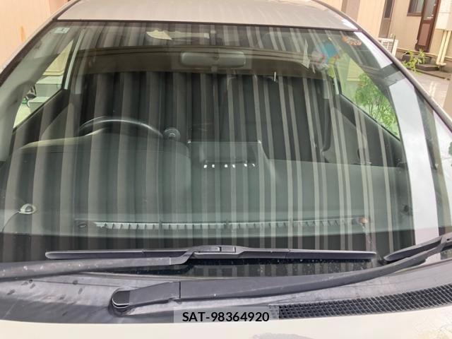 Toyota WISH 2010-01 8232501-9