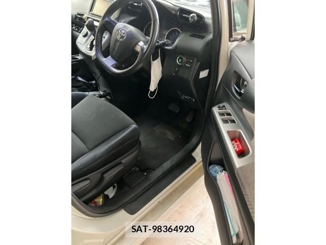 Toyota WISH 2010-01 8232501-17