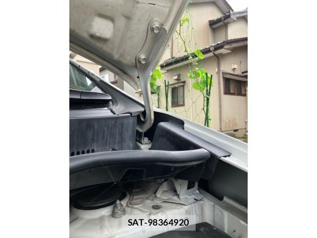 Toyota WISH 2010-01 8232501-22