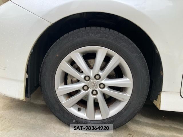 Toyota WISH 2010-01 8232501-5