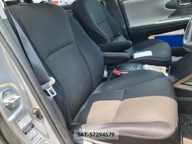 Toyota WISH 2009-09 8232499-9
