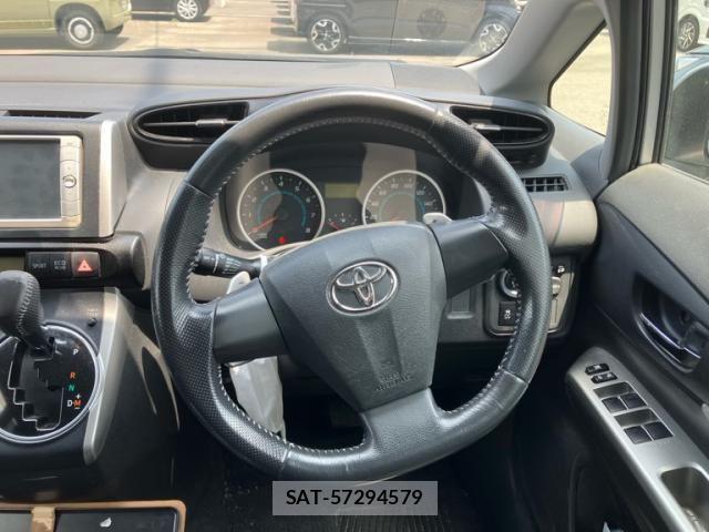 Toyota WISH 2009-09 8232499-11