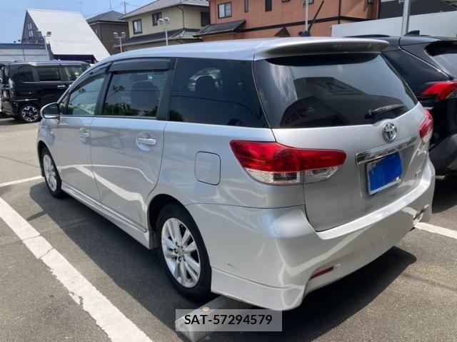 Toyota WISH 2009-09 8232499-1