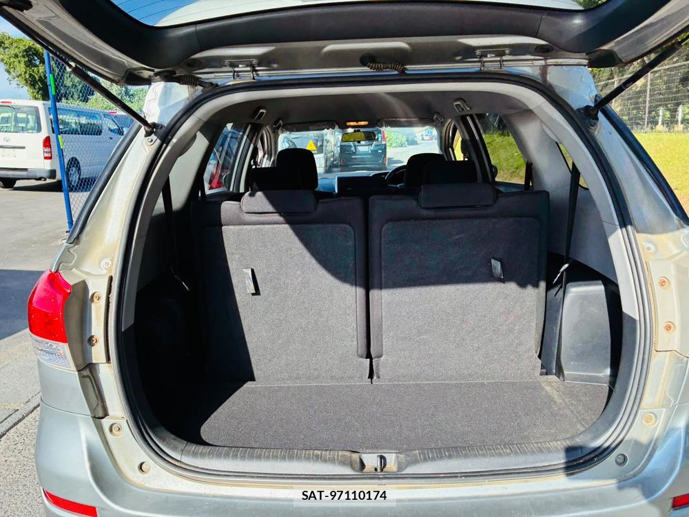 Toyota WISH 2011-12 8199623-25