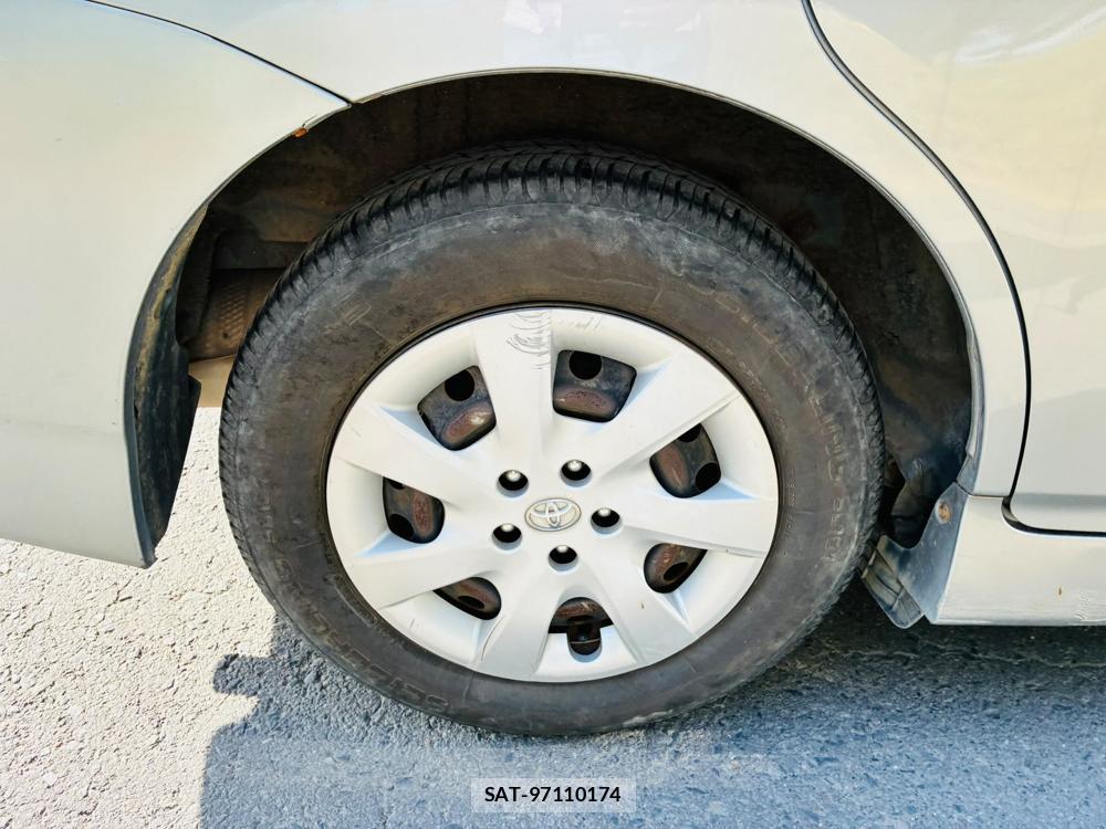 Toyota WISH 2011-12 8199623-27