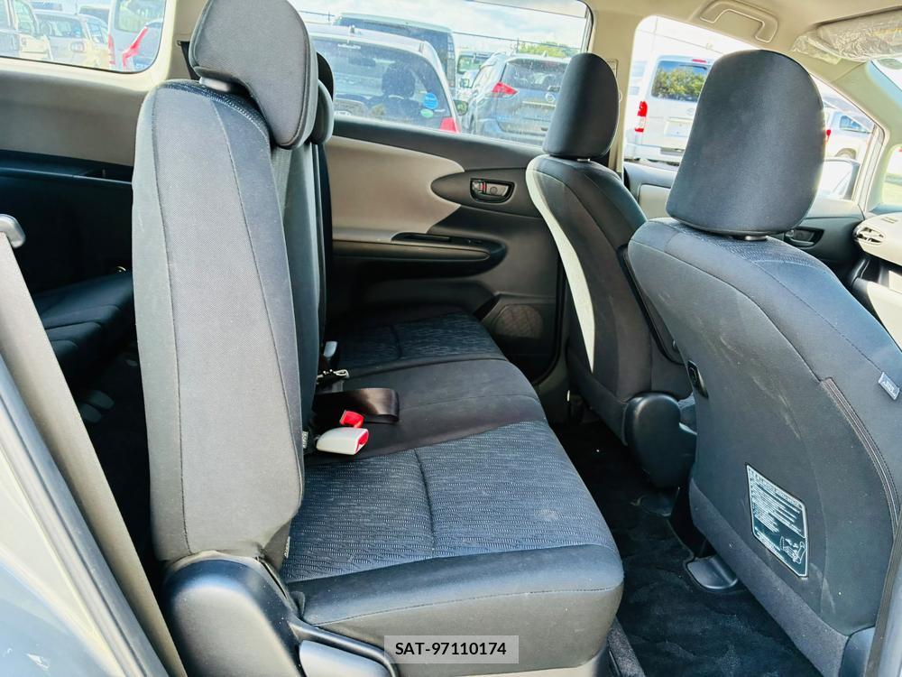 Toyota WISH 2011-12 8199623-8