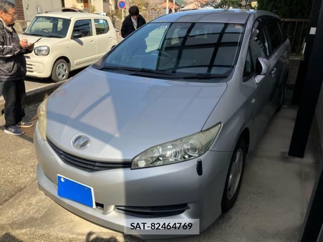 Toyota WISH 2009-04 8232498-0