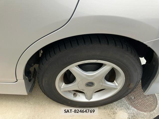 Toyota WISH 2009-04 8232498-6