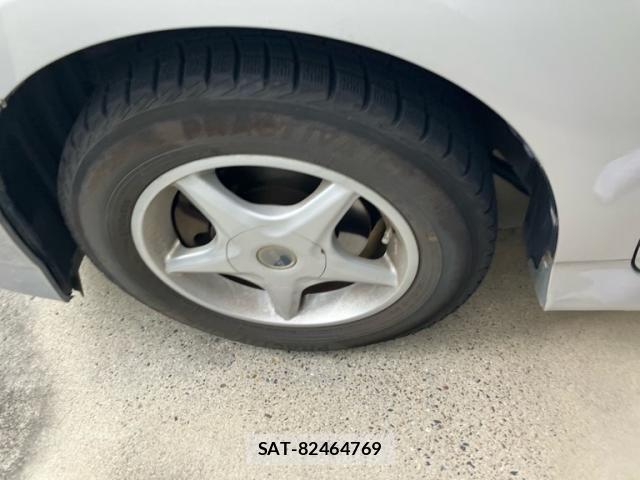 Toyota WISH 2009-04 8232498-7