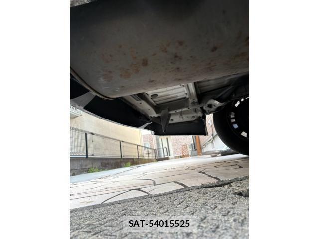 Toyota WISH 2016-04 8232496-16