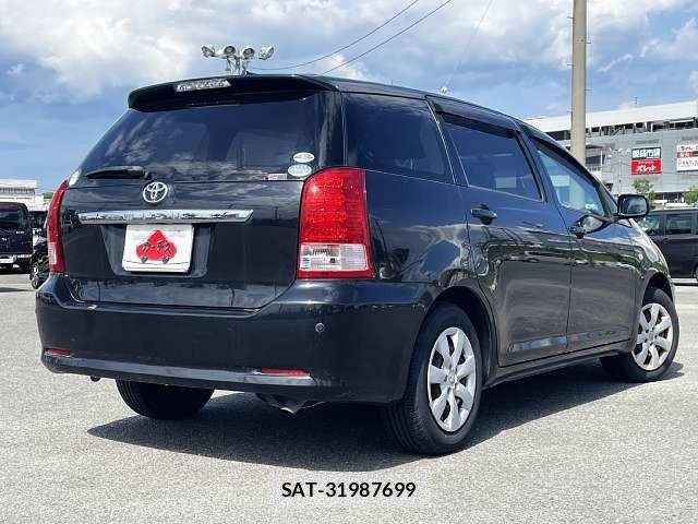 Toyota WISH 2007-01 8232497-2
