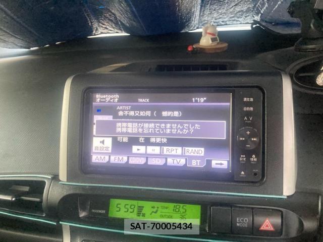 Toyota WISH 2012-03 8247225-18