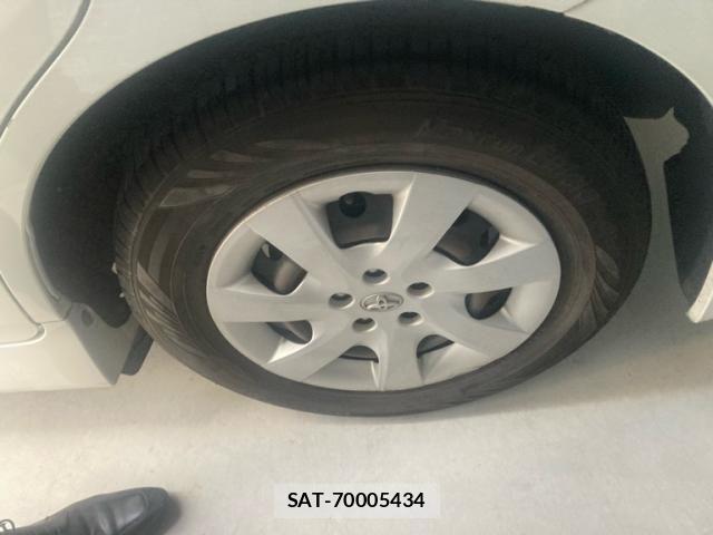 Toyota WISH 2012-03 8247225-7