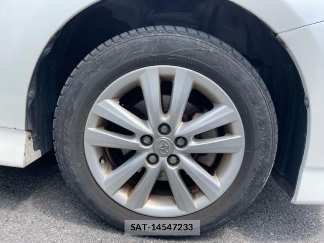 Toyota WISH 2009-10 8247224-9