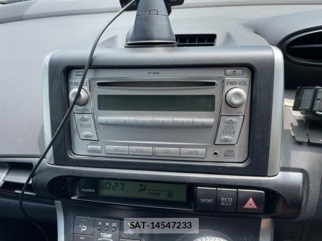 Toyota WISH 2009-10 8247224-16