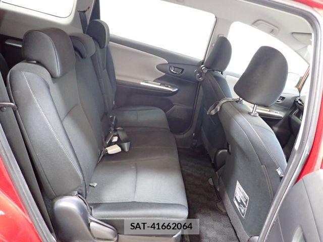Toyota WISH 2011-08 8247222-22
