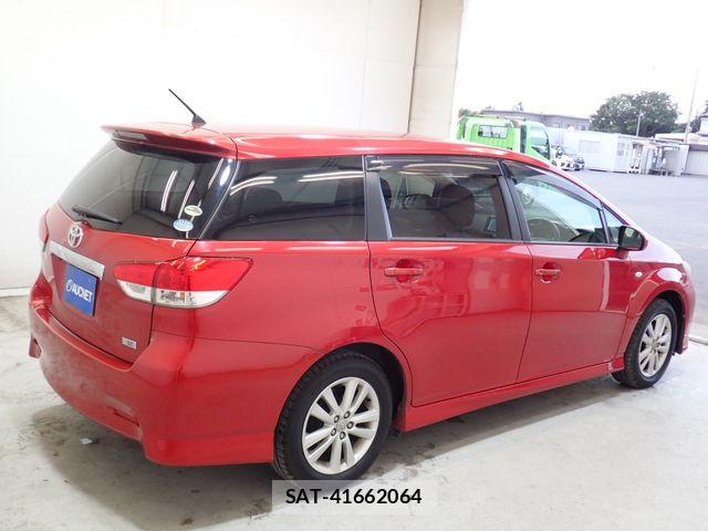 Toyota WISH 2011-08 8247222-7