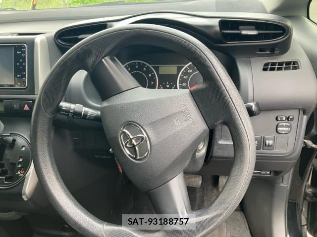 Toyota WISH 2009-10 8318235-10