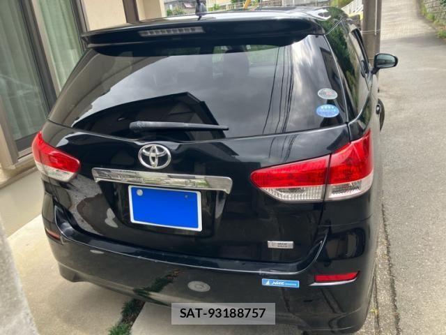 Toyota WISH 2009-10 8318235-3