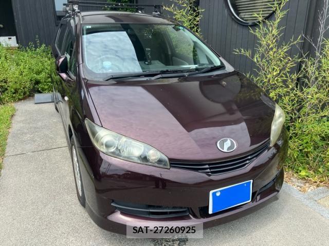 Toyota WISH 2011-08 8318237-1