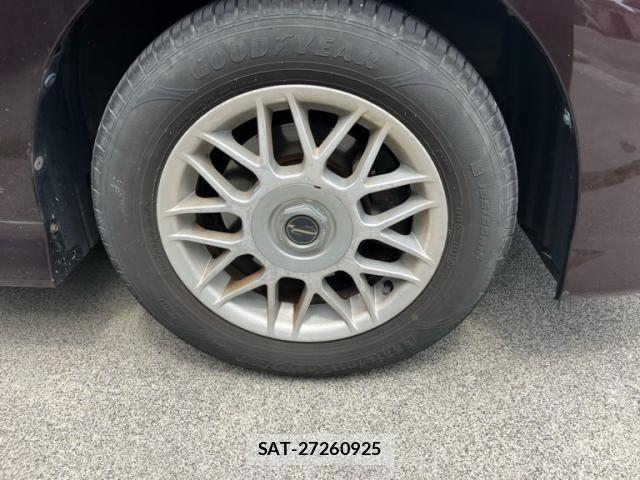 Toyota WISH 2011-08 8318237-6