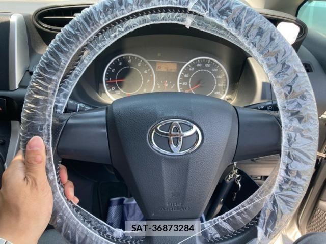 Toyota WISH 2011-09 8318233-15