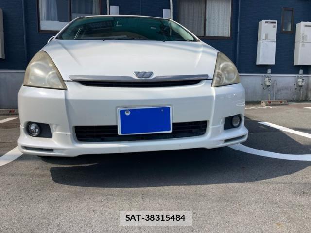 Toyota WISH 2003-01 8318232-1