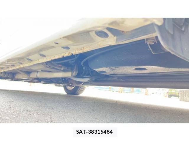 Toyota WISH 2003-01 8318232-21