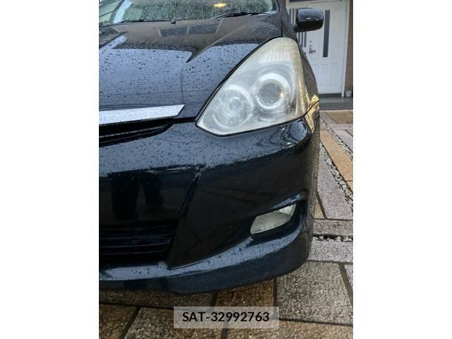 Toyota WISH 2007-09 8318236-11